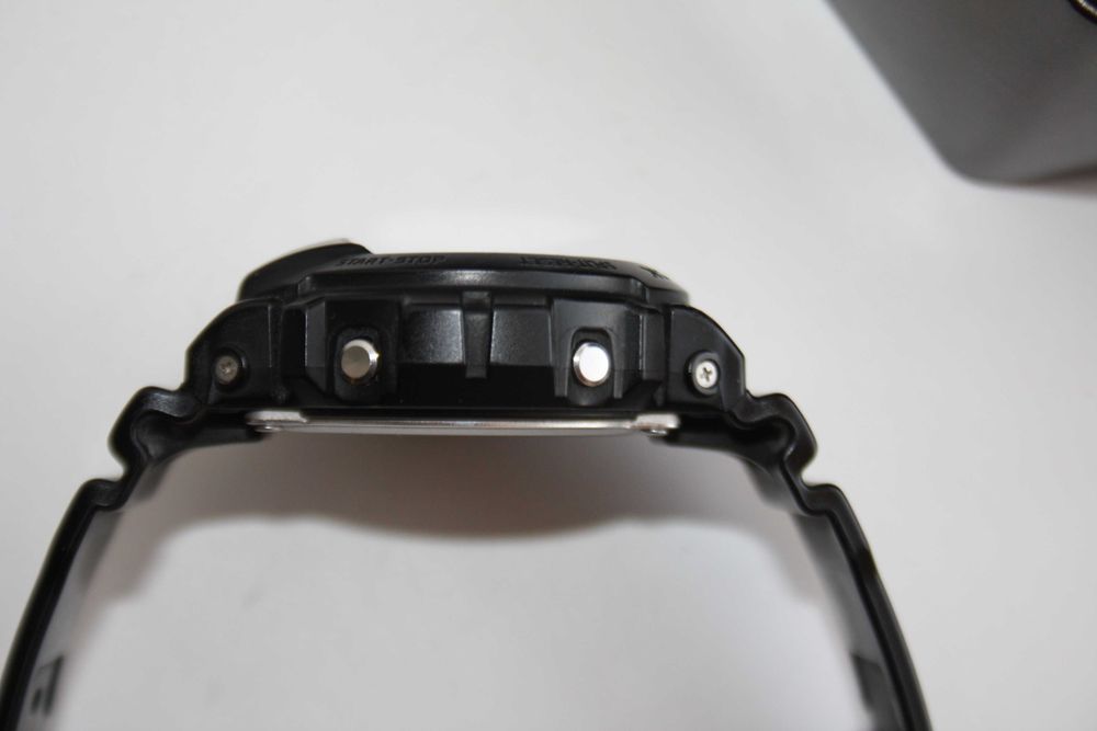 Часы мужские Casio G-Shock DW-6900PL. Оригинал.