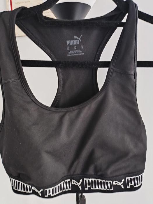 Top sportowy PUMA
WYMIARY pasek z marką na płasko 36 cm 
Długość topu