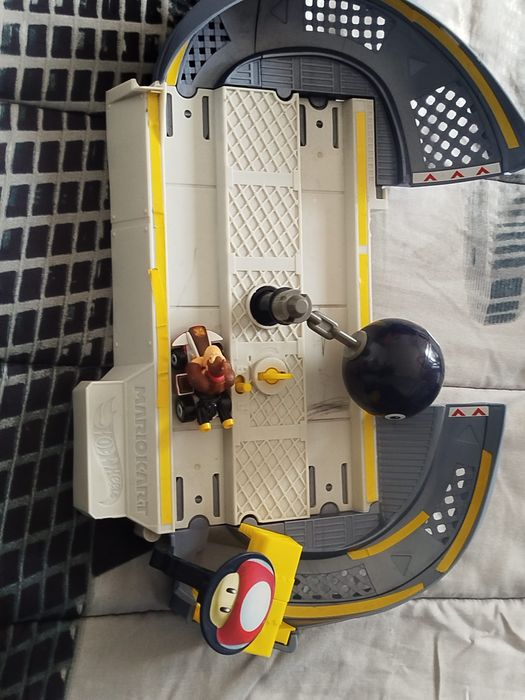 Pistas hotwells em bom estado