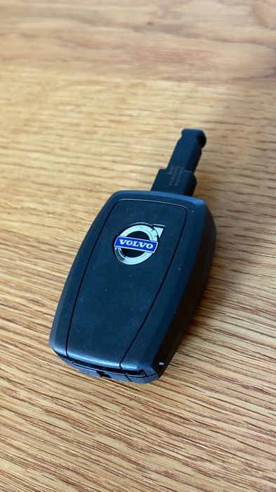 Klucz Volvo S40 V50 - dawca elektroniki lub obudowy