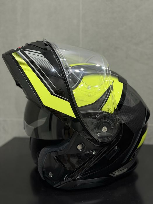 Capacete Shoei Neotec 3