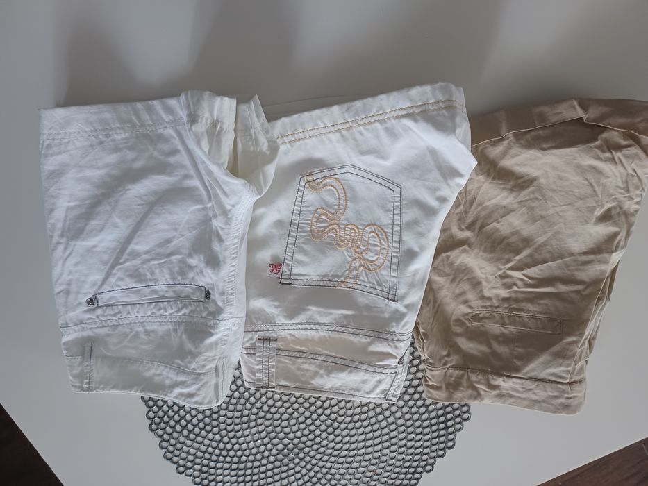 Spodenki XS house, cropp, Deep 3sztuki