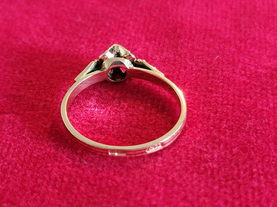 Pierscionek złoto próby 583 vintage retro