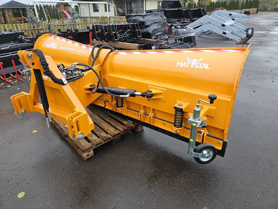 Pługi odśnieżne . Strzałka, proste