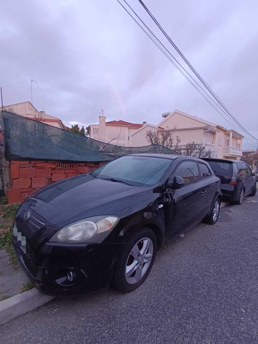 Kia Pro_Ceed SCoupé — Motor em Excelente Estado — Reparação ou Peças — Sinistrado