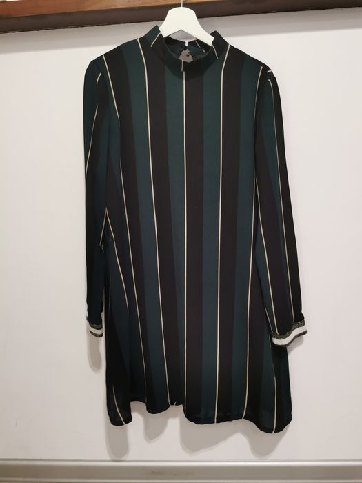 Sukienka Sisters Point L 40 damska do kolana w paski rozkloszowana