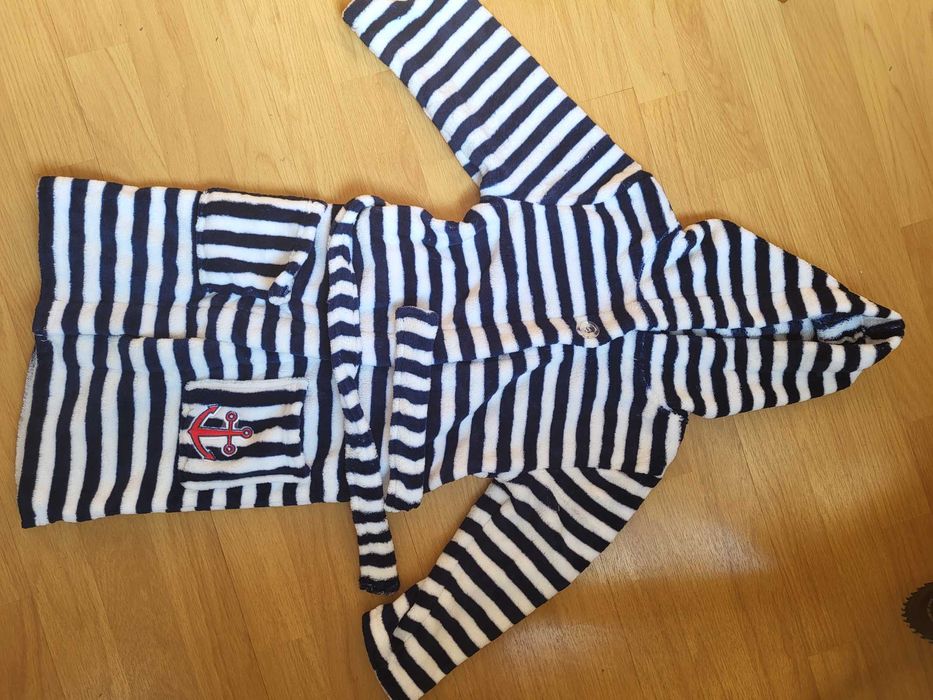 Szlafrok dziecięcy Playshoes rozm. 110-116