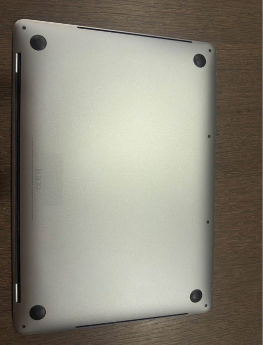 Portátil Apple MacBook Pro 13.3”64552858592387122