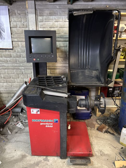 Zestaw wulkanizacij :montażownica i wyważarka