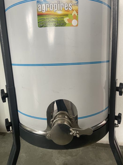 Extrator de mel manual 3 cestas em inox