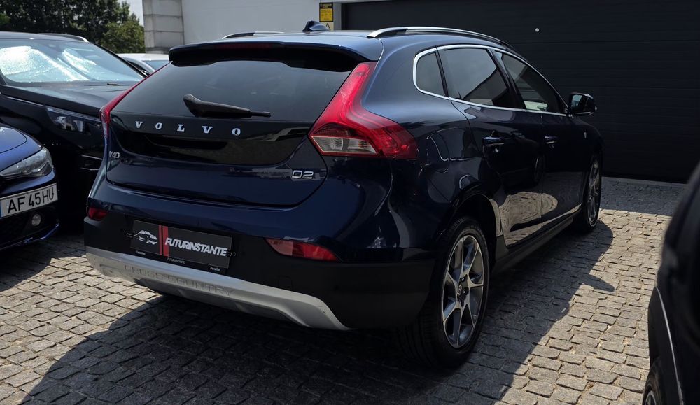 Volvo V40 Cross Country 1.6 D2 Volvo Ocean Race Full Extras
