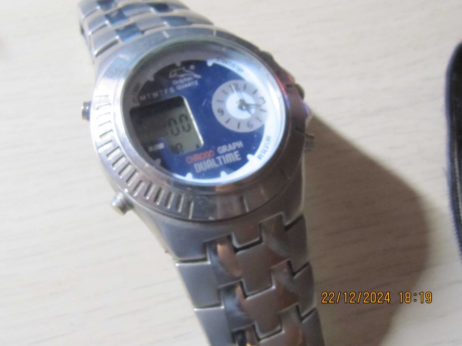 Dolphin dual time sportowy zegarek z podświetleniem