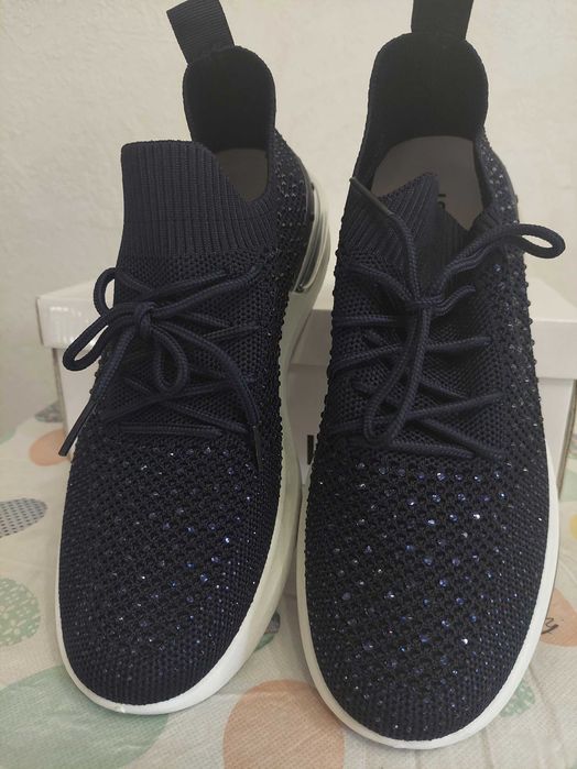 Damskie buty sportowe 40