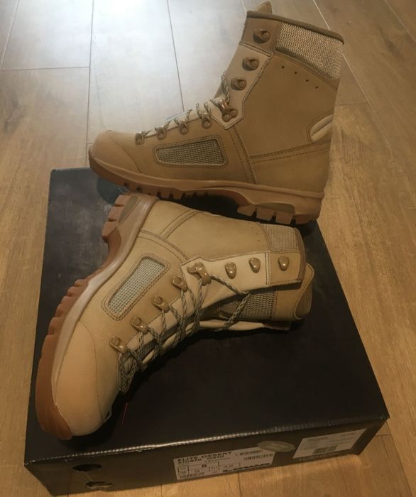 Buty LOWA Desert  rozm. 41