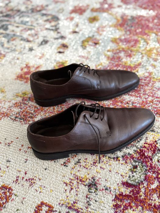 Sapatos pele castanhos Mango 44