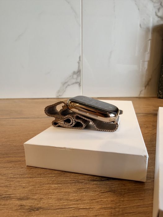 Apple watch 10 42mm titan