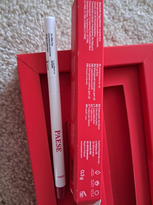 Pomadka i konturowka zestaw