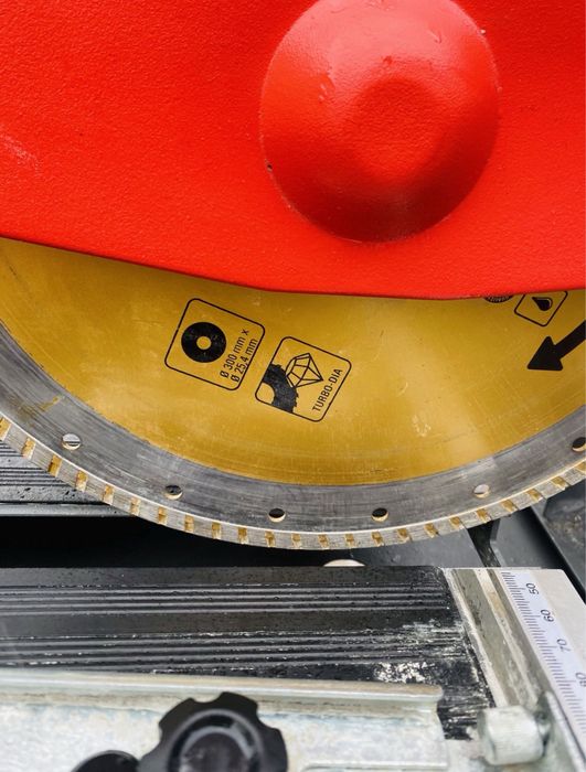 Потужний Плиткоріз EINHELL плиткоріз-камнерез TE-SC 920 L, лазер