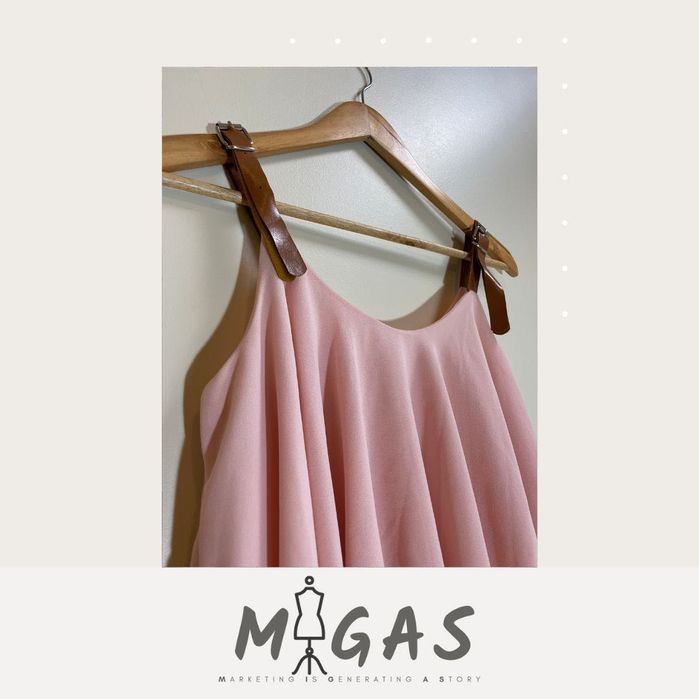 Top com alças ajustáveis