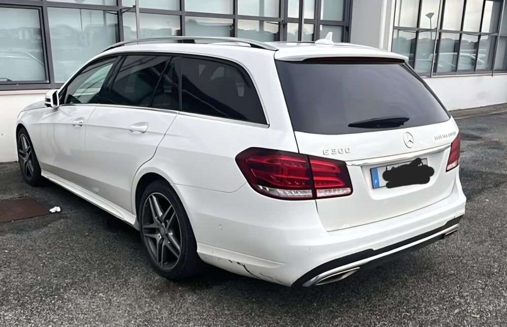 Mercedes E300 Hybrid AMG