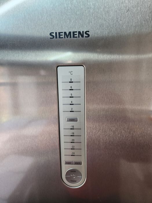 Широкий 70см Холодильник Siemens NoFrost