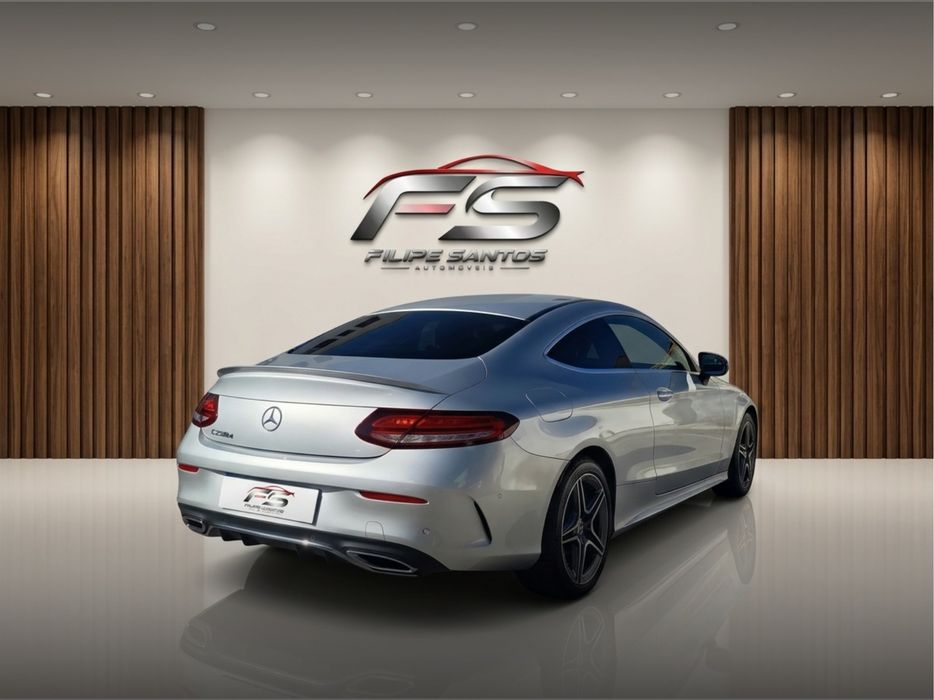 Mercedes C220d AMG Coupé - Automático