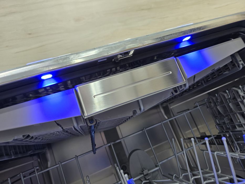 Посудомийка Siemens iq700 Підсвітка Мова Проекція Відкидний замок