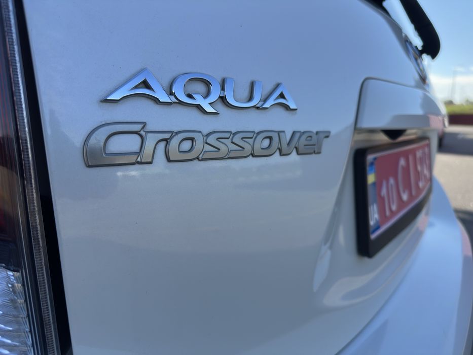 4л/100 км! Toyota AQUA 1.5 гібрид CROSSOVER 2019 рік 13800$