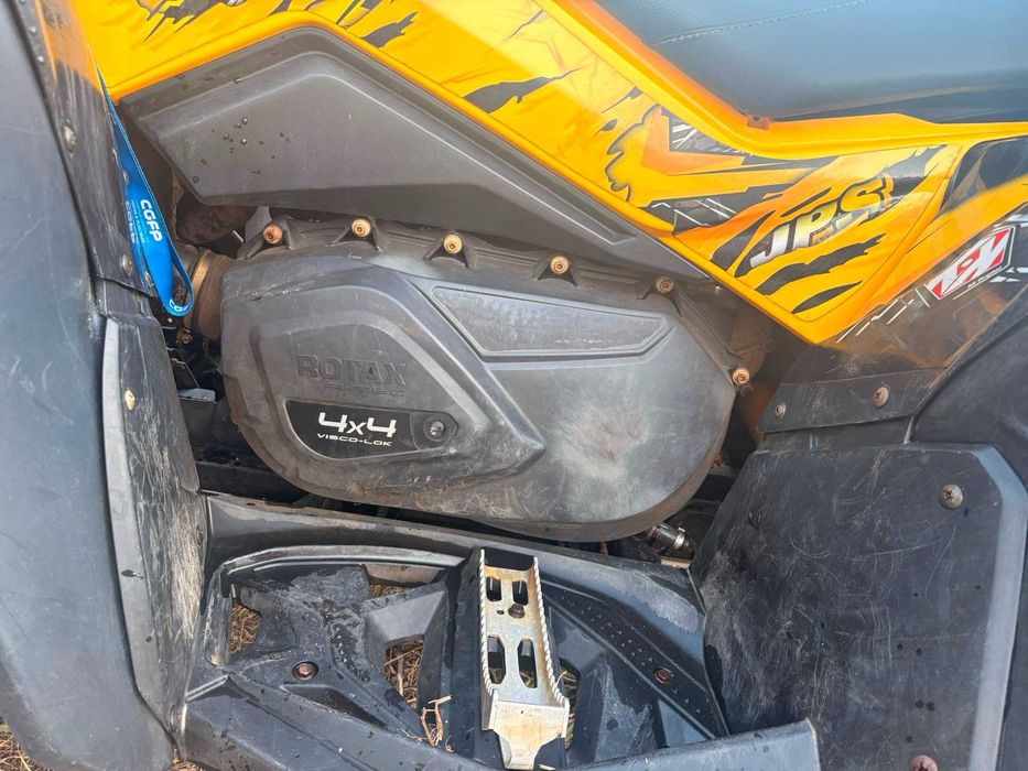 Moto 4 CAn Am, com extras para a mesma.