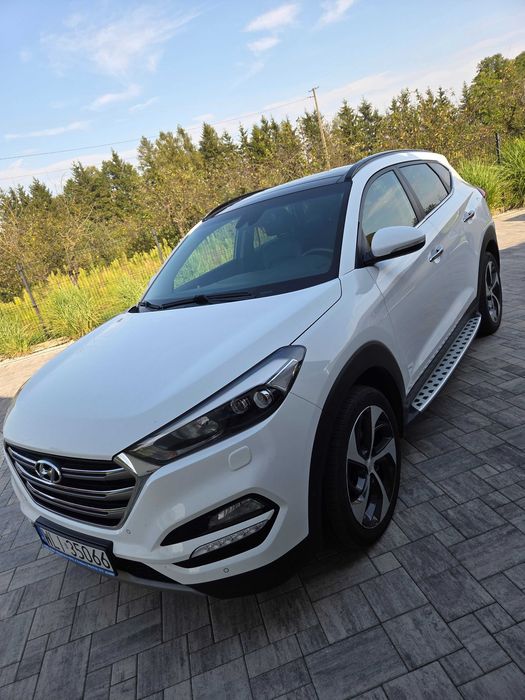 HYUNDAI TUCSON 1.7 CRDi 141 km automat 7DCT | Full opcja | Kamera | Skóra | Navi | 2017