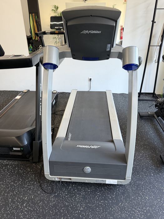 Passadeira life fitness t5