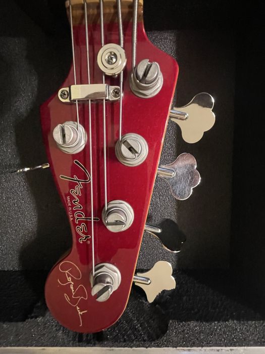 Fender Roscoe Beck V USA