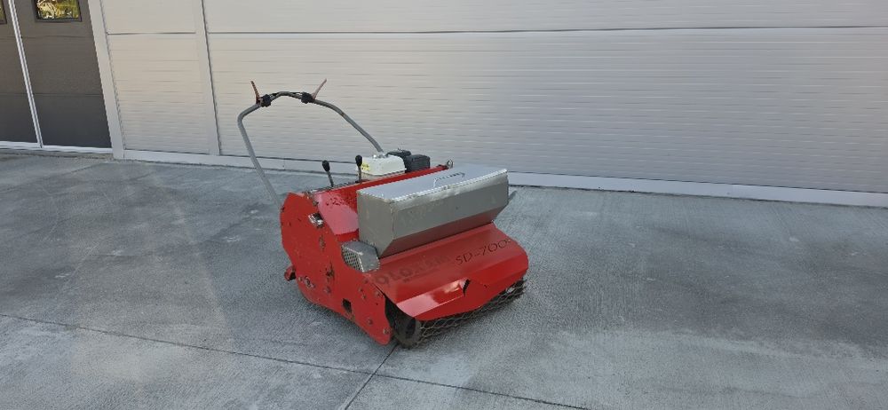 Spalinowy siewnik do trawy Rotadairon SD700 Honda lipco eliet