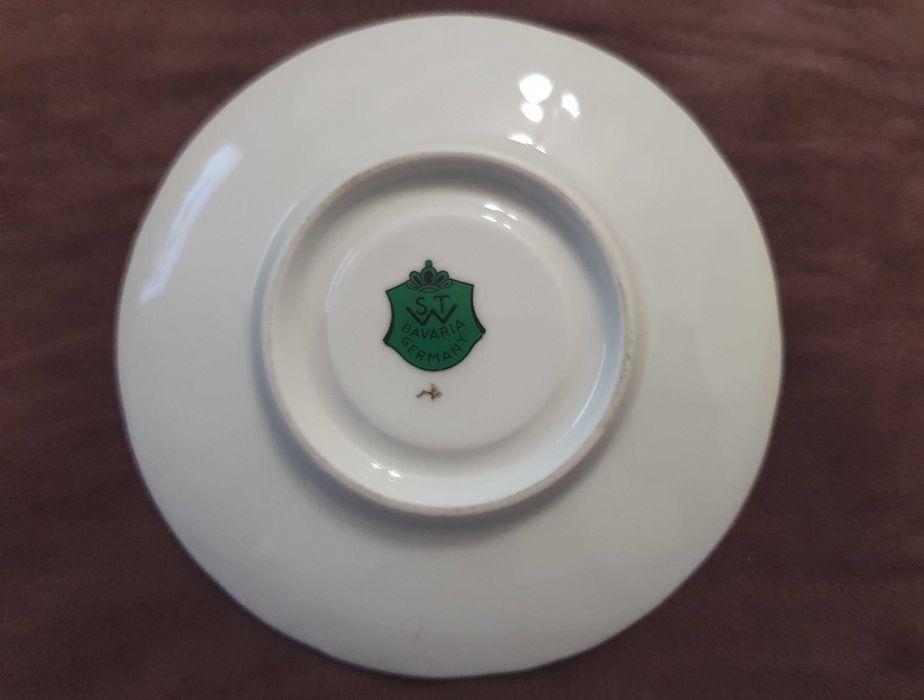 ST Bavaria - Antigo Pequeno prato de porcelana de qualidade - Germany