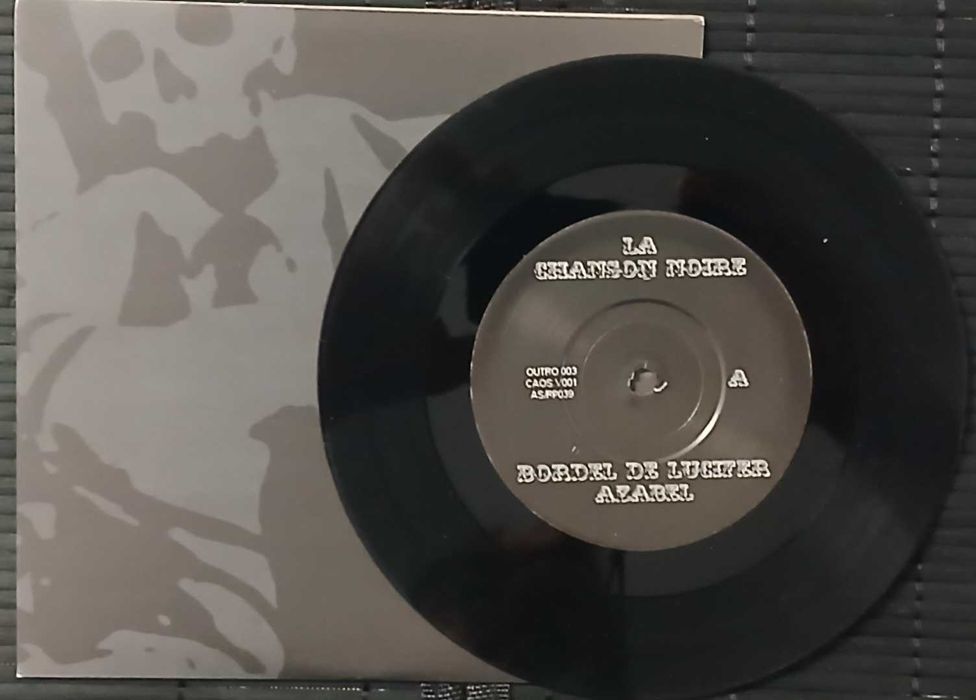 Le Chanson Noite - O Bordel de Lúcifer (Vinil 7")