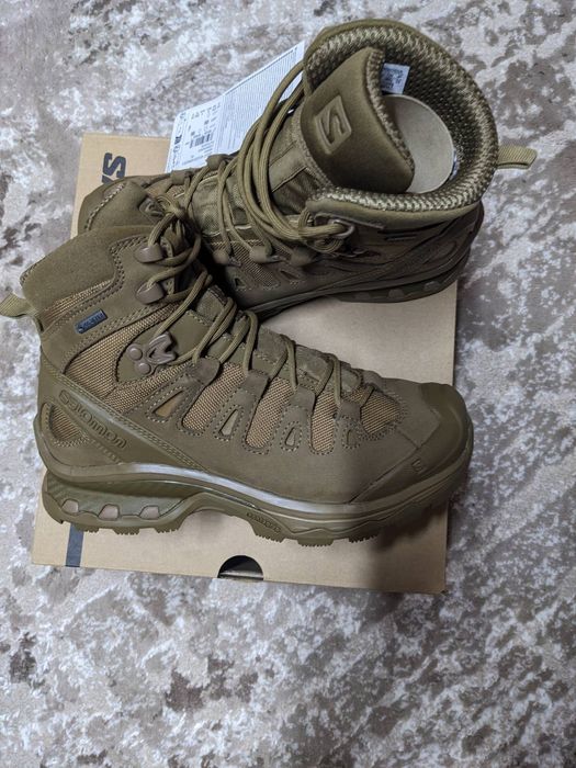 Продам зовсім нові черевики SALOMON Quest 4D розмір 37(1/3) устілки 23.5см
