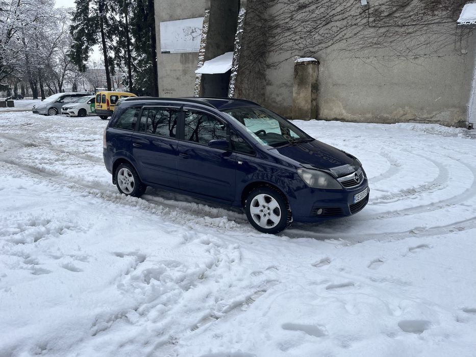 Продам Opel Zafira