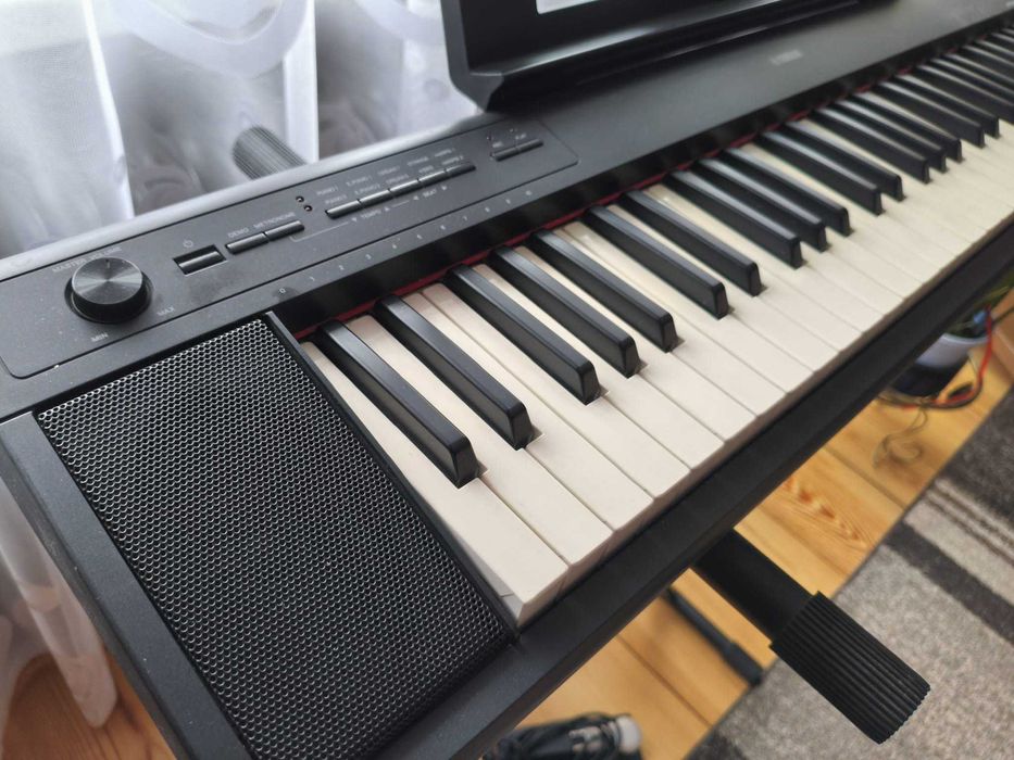 Pianino cyfrowe YAMAHA NP-12 Piaggero