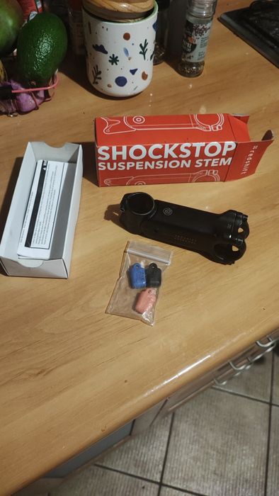 Mostek amortyzowany Redshift ShockStop +/-6 deg. 110mm. 1 1/8'