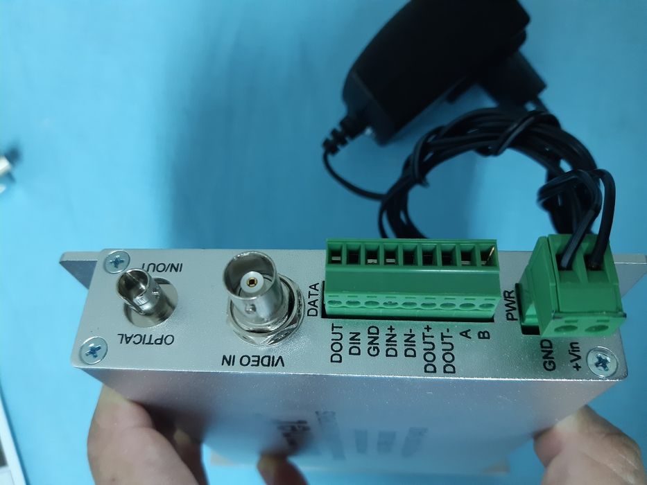 Transmissão de vídeo por fibra ótica