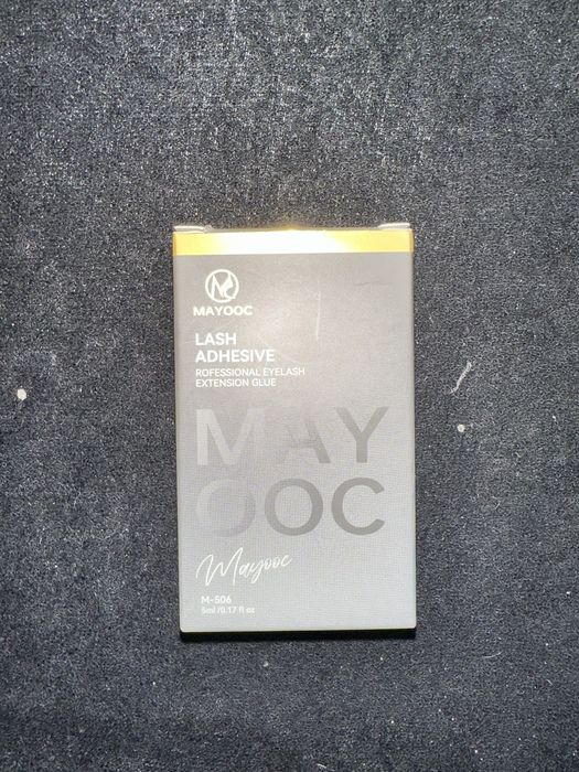 Klej do przedłużania rzęs
