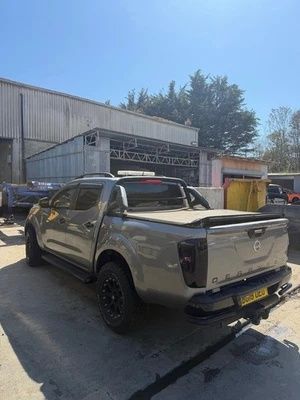 Nissan navara kompletny przód Anglik 2019 rok