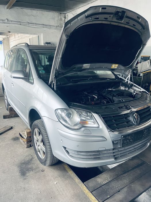 Volkswagen Touran 1.9 TDI Automat | 7 miejsc