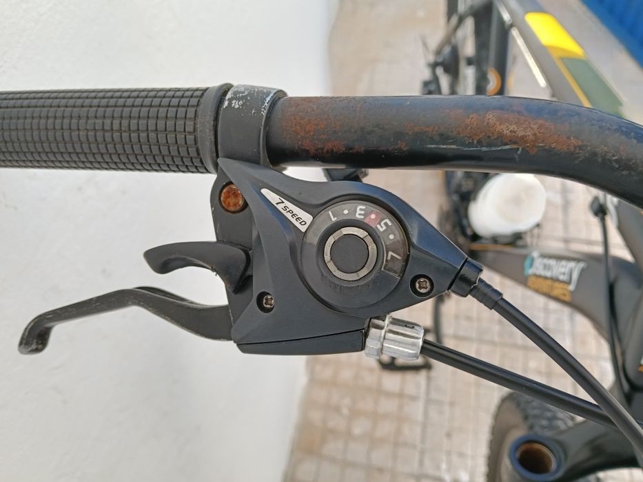 Bicicleta Discovery em muito bom estado