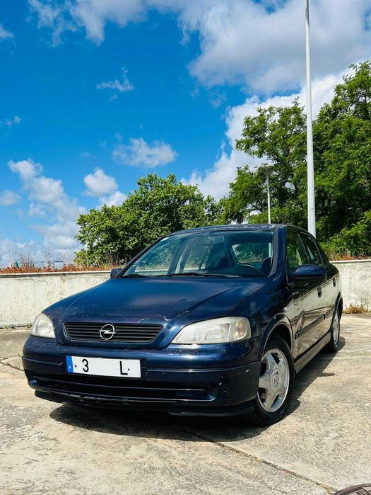 Opel Astra Isuzu 1999