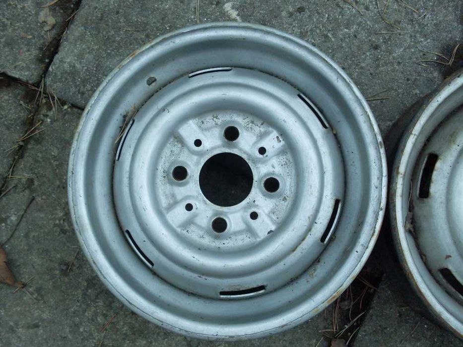 Felgi 4 sztuki , 4x98 r12,  Fiat 126p, Maluch