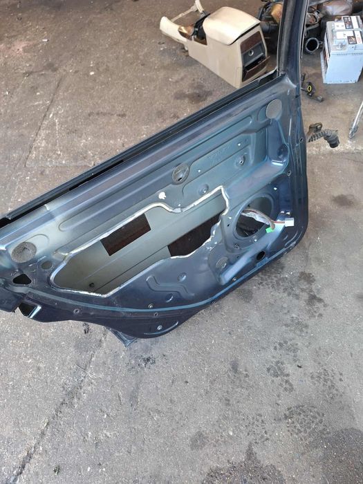 Drzwi Volvo S80 I 47-216 Tył lewe Sedan