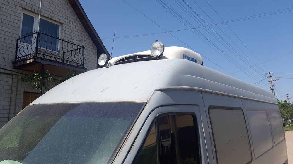 Холодильник на бус