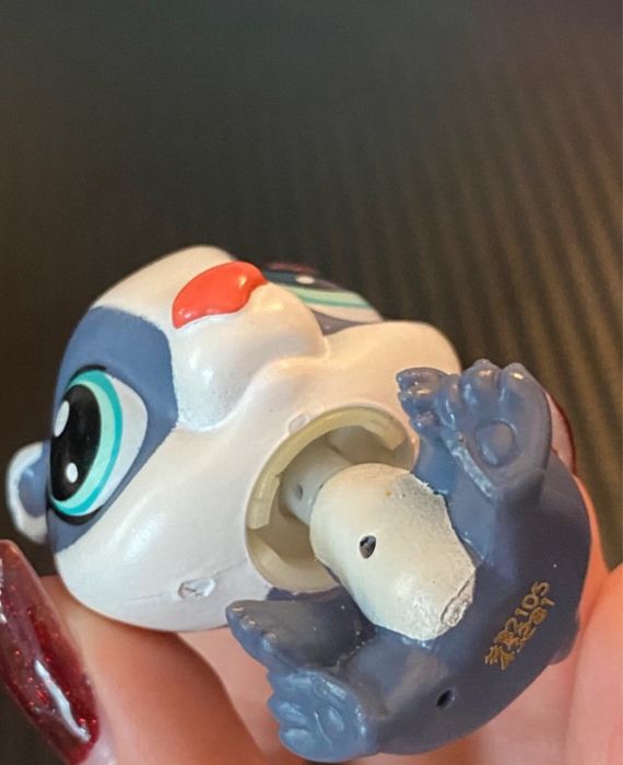 Littlest Pet Shop Honey Badgely #3878