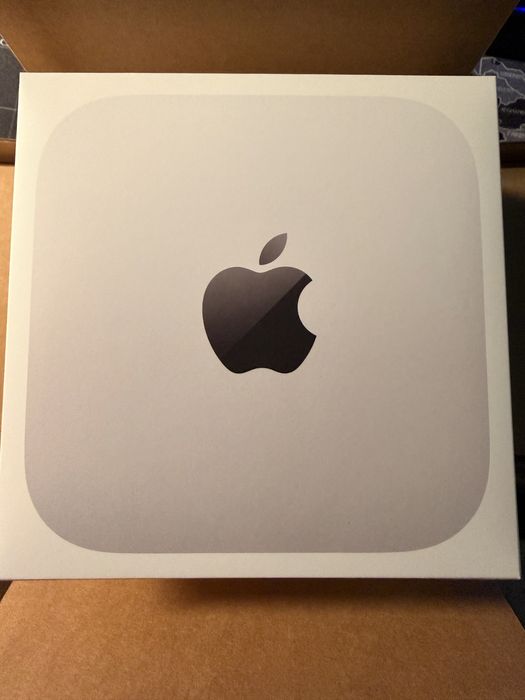 Mac mini M6 | 24 GB | 512 GB | Novo e selado